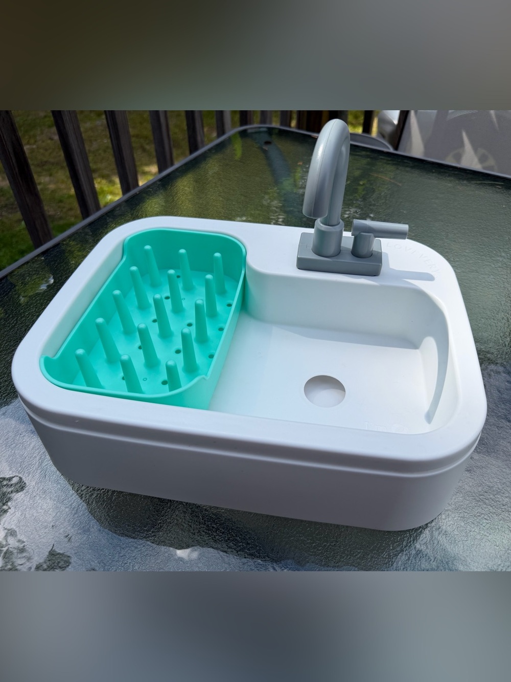 Lovevery Super Sustainable Sink Helper Play Kit 25-27 Months